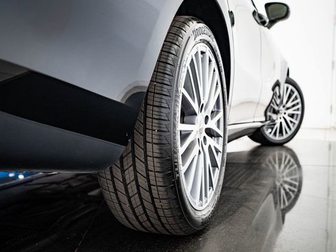 Certified 2025 Mercedes-Benz CLA 250 4MATIC image 42