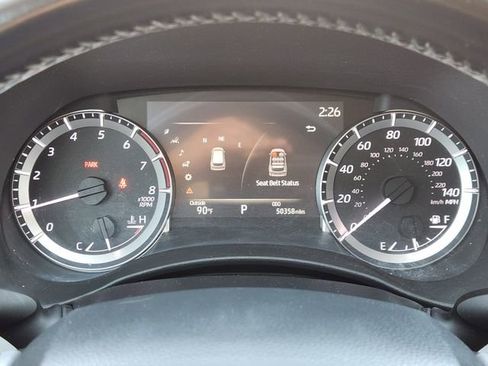 Used 2023 Toyota Highlander LE image 11