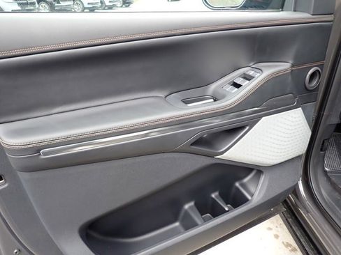 New 2025 Lincoln Navigator Black Label image 27