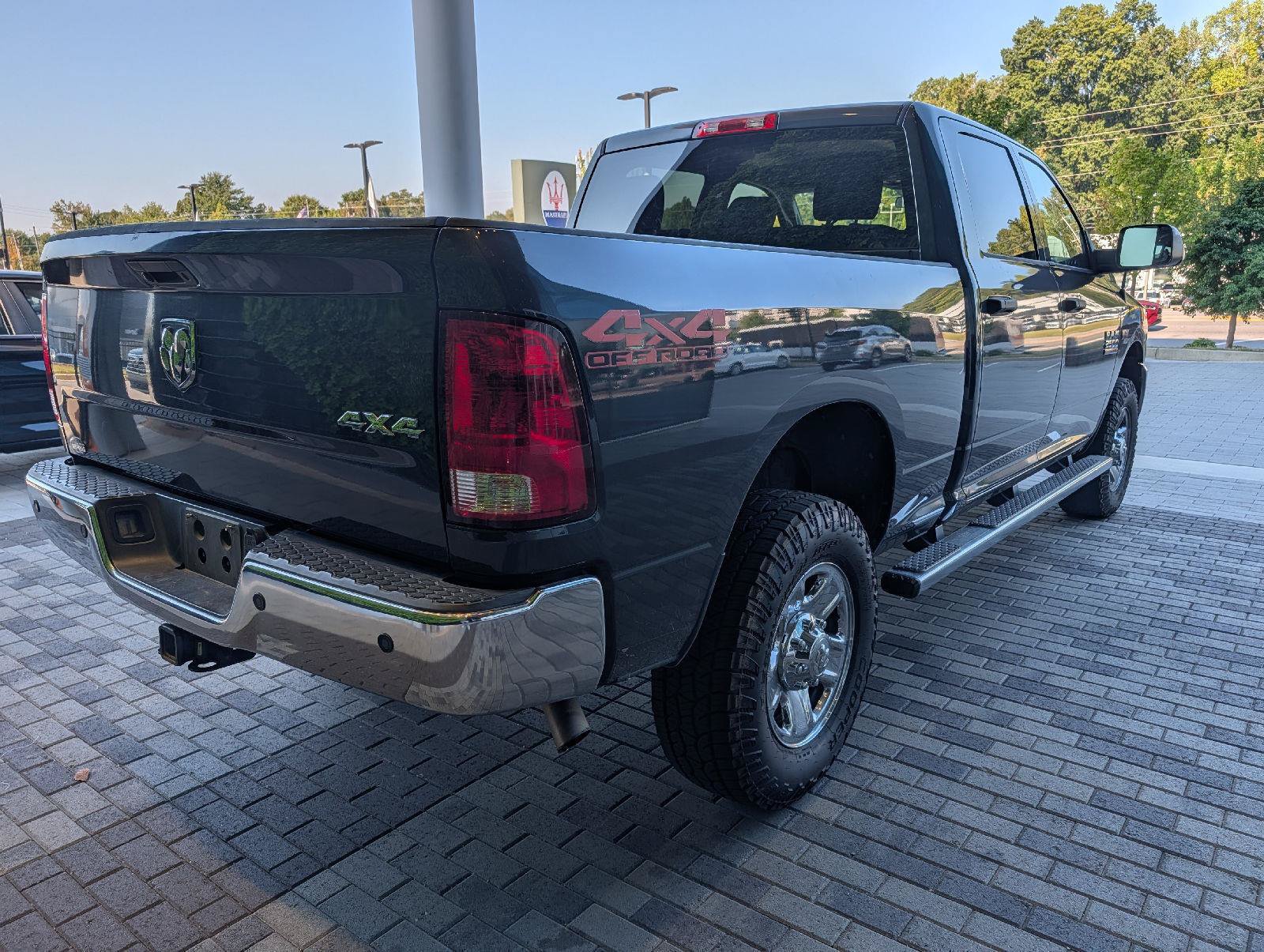 Used 2017 RAM 2500 Tradesman w/ Chrome Appearance Group AWD/4WD image 16