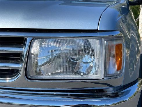 Used 1993 Toyota T100 2WD Regular Cab image 19