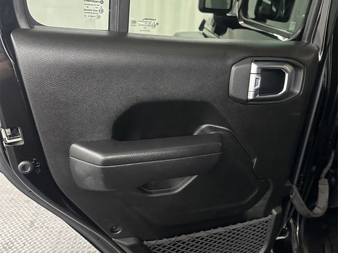 Used 2023 Jeep Wrangler Willys 4xe w/ Sun & Screen Package image 31