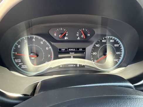 Used 2022 Chevrolet Malibu LS FWD image 22