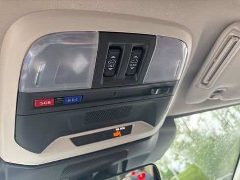 New 2026 Subaru Crosstrek 2.5i Limited AWD/4WD image 16