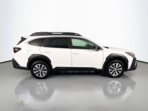 Used 2025 Subaru Outback Premium w/ Popular Package #1A AWD/4WD image 4