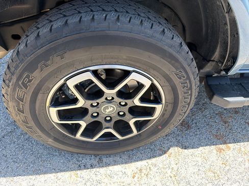 Used 2024 Ford Bronco Outer Banks AWD/4WD image 20