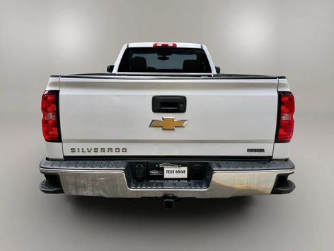Used 2018 Chevrolet Silverado 1500 W/T w/ WT Convenience Package RWD image 4