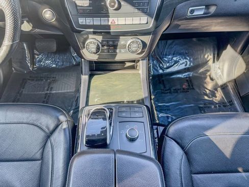 Used 2019 Mercedes-Benz GLS 550 4MATIC image 18