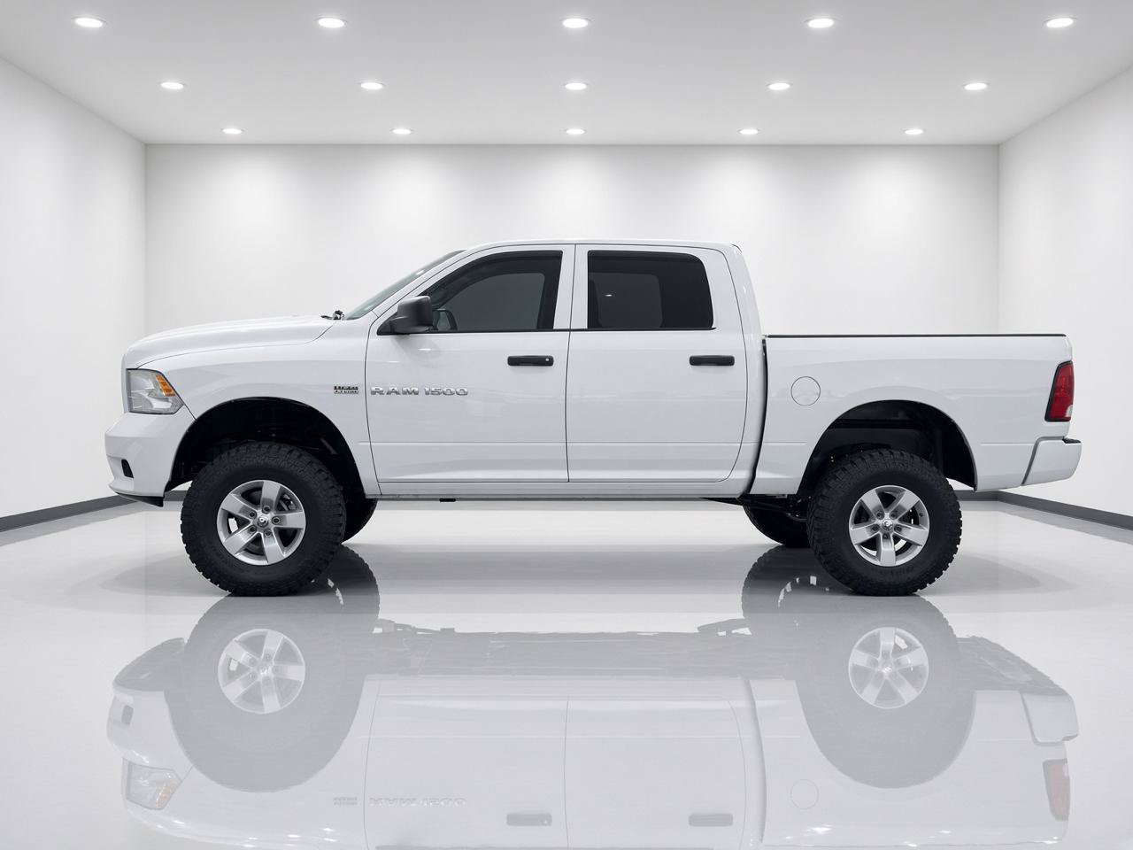 Used 2012 RAM 1500 Express w/ ST Popular Equipment Group AWD/4WD image 2