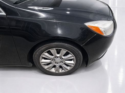 Used 2013 Buick Regal Premium FWD image 25
