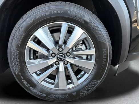 New 2026 Nissan Pathfinder SL AWD/4WD image 26