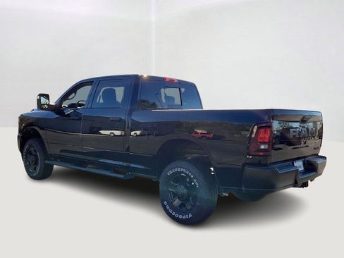 New 2026 RAM 2500 Tradesman AWD/4WD image 3