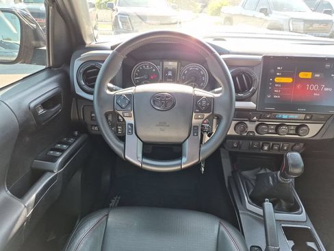Used 2023 Toyota Tacoma TRD Pro AWD/4WD image 35