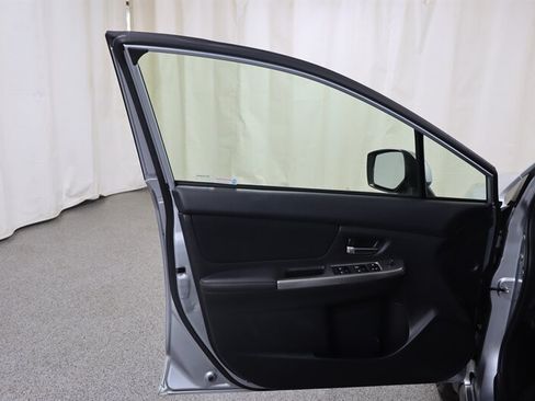 Used 2015 Subaru Crosstrek 2.0i Premium AWD/4WD image 19