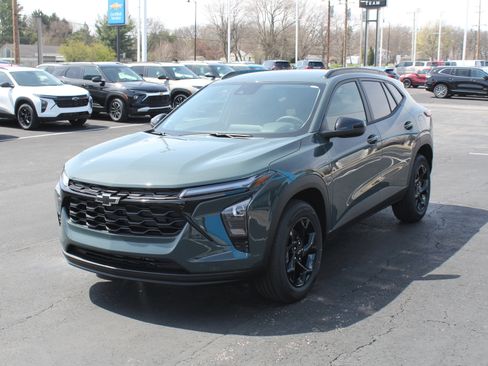 New 2026 Chevrolet Trax LT image 7