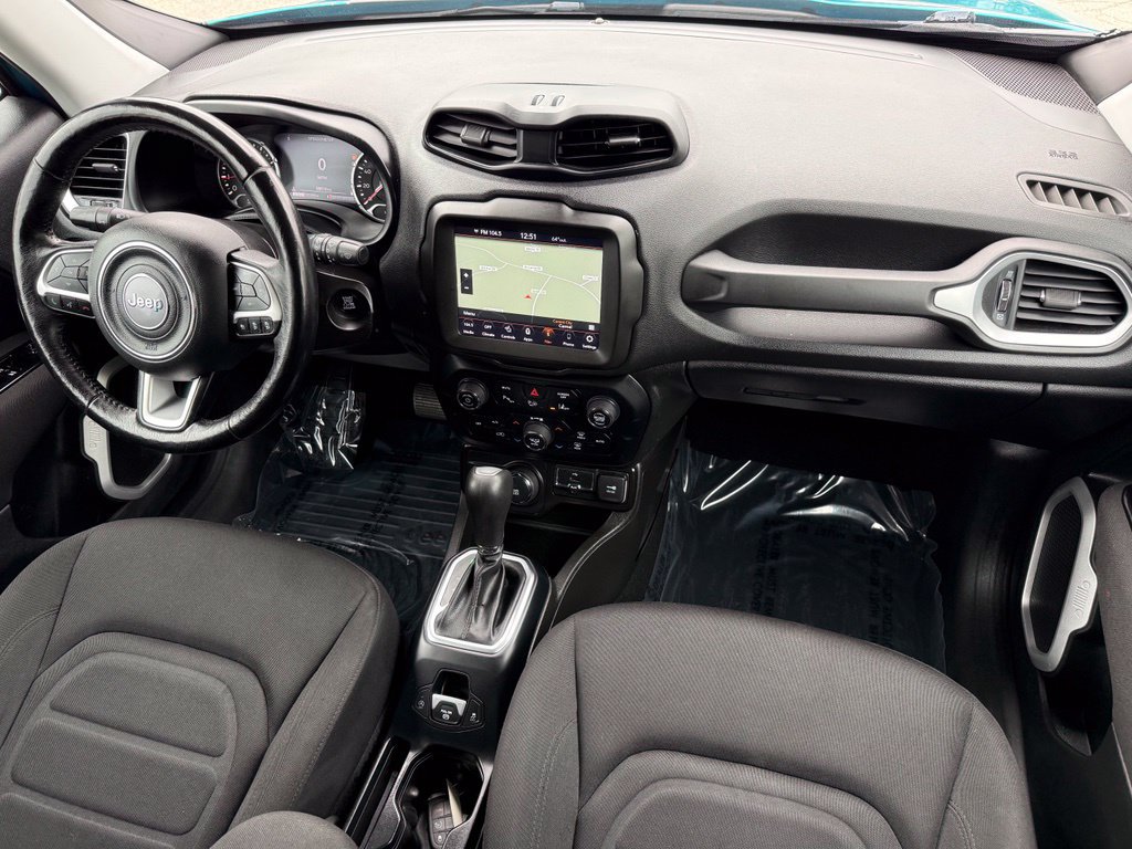 Used 2021 Jeep Renegade Latitude w/ Luxury Group I AWD/4WD image 23