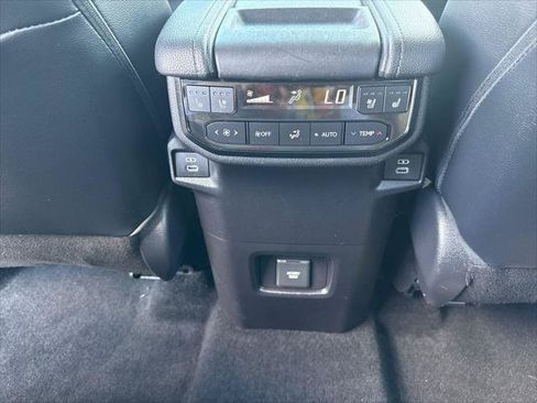 Certified 2024 Toyota Grand Highlander AWD image 27