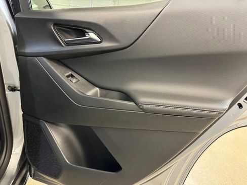 New 2026 Chevrolet Equinox LT w/ Convenience Package II image 27