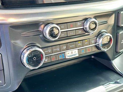 Used 2025 Ford F150 Lariat w/ Equipment Group 502A High AWD/4WD image 16