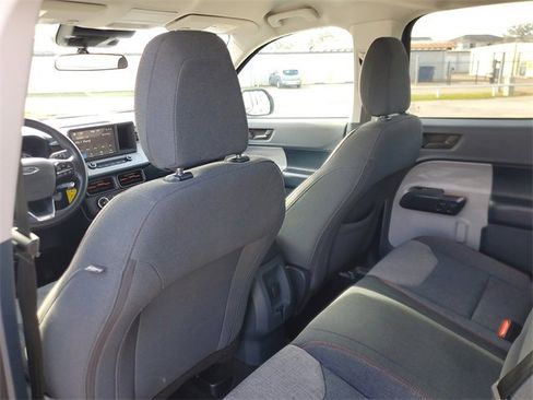 Used 2024 Ford Maverick XLT image 9