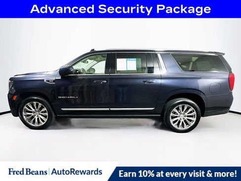 Used 2023 GMC Yukon XL Denali AWD/4WD image 5