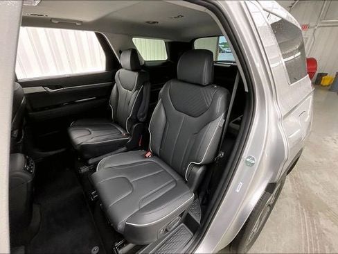 Certified 2025 Hyundai Palisade SEL FWD image 20