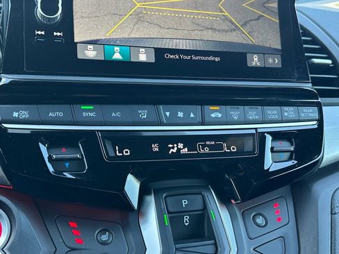 Used 2025 Honda Odyssey Sport-L image 21