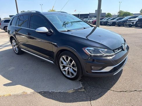 Used 2019 Volkswagen Golf Alltrack SE AWD/4WD image 6