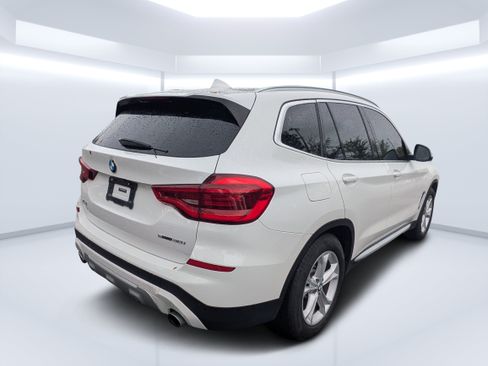 Used 2020 BMW X3 sDrive30i RWD image 3