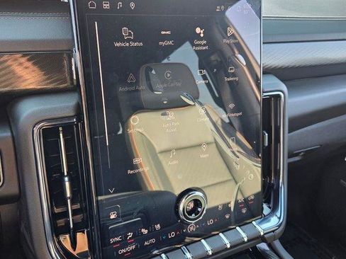 New 2026 GMC Yukon XL AT4 w/ AT4 Premium Plus Package AWD/4WD image 20