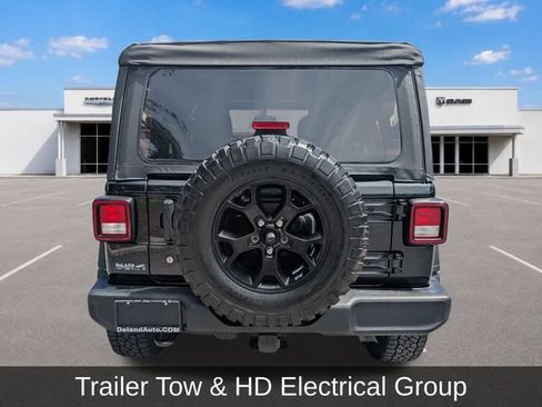 Used 2022 Jeep Wrangler Unlimited Sport AWD/4WD image 5