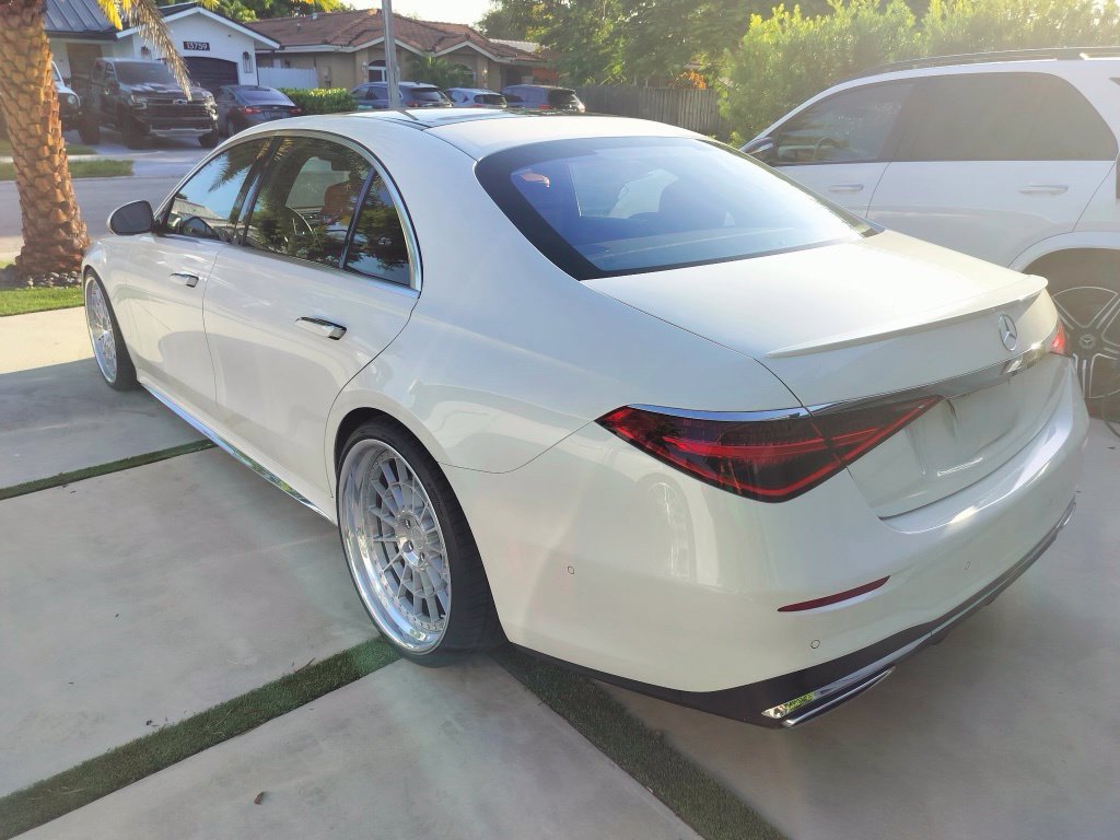 Used 2021 Mercedes-Benz S 580 4MATIC Sedan image 4