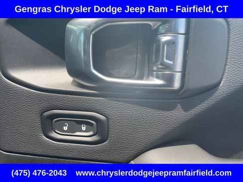 Certified 2025 Jeep Wrangler Unlimited Sahara AWD/4WD image 14