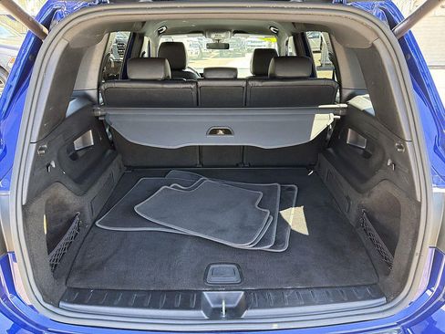 Used 2021 Mercedes-Benz GLB 250 4MATIC w/ Premium Package image 24
