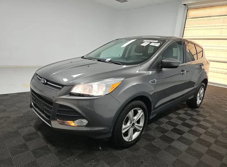 Used 2013 Ford Escape SE AWD/4WD image 1