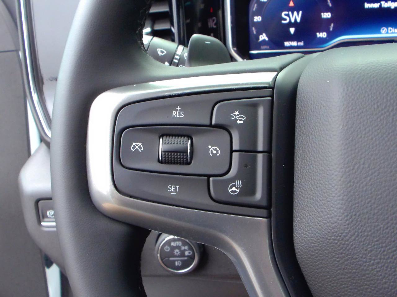 Used 2025 Chevrolet Silverado 1500 LTZ w/ LTZ Premium Package AWD/4WD image 16