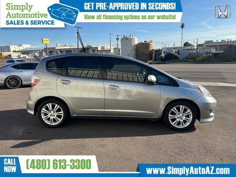 Used 2010 Honda Fit Sport image 7