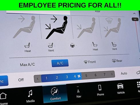 New 2026 Chrysler Pacifica Limited w/ S Appearance Package image 25