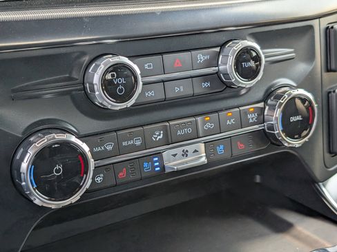 New 2025 Ford F150 Platinum w/ Equipment Group 702A High image 18