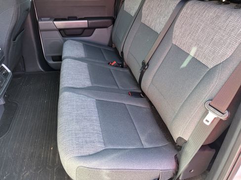 Used 2021 Ford F150 XLT image 18