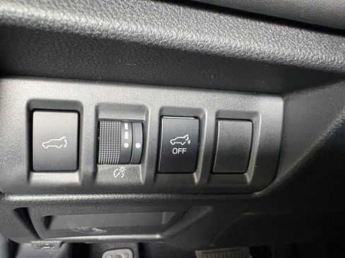 New 2025 Subaru Outback Limited image 22