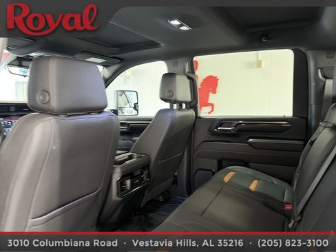 Used 2024 GMC Sierra 3500 AT4 w/ AT4 Premium Plus Package image 20