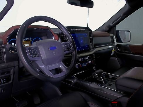 Used 2023 Ford F150 Lariat image 19