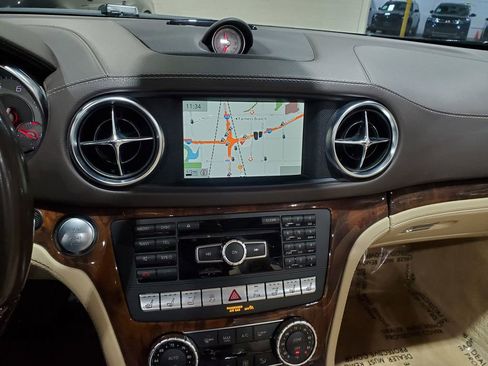 Used 2016 Mercedes-Benz SL 550 image 22