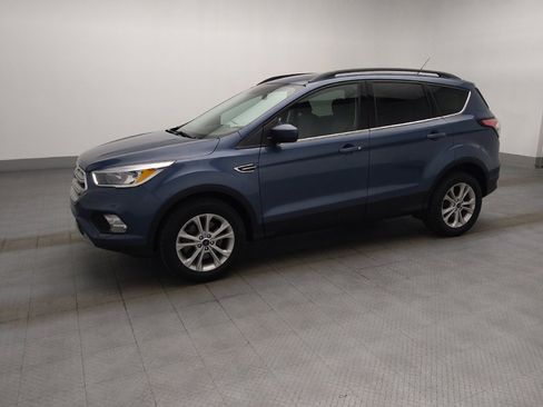 Used 2018 Ford Escape SE AWD/4WD image 2