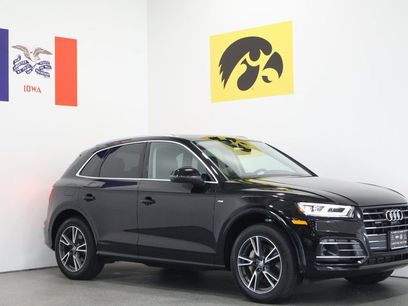 Used 2020 Audi Q5 e Prestige w/ Prestige Package