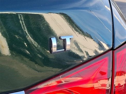 Certified 2014 Chevrolet Cruze LT image 34