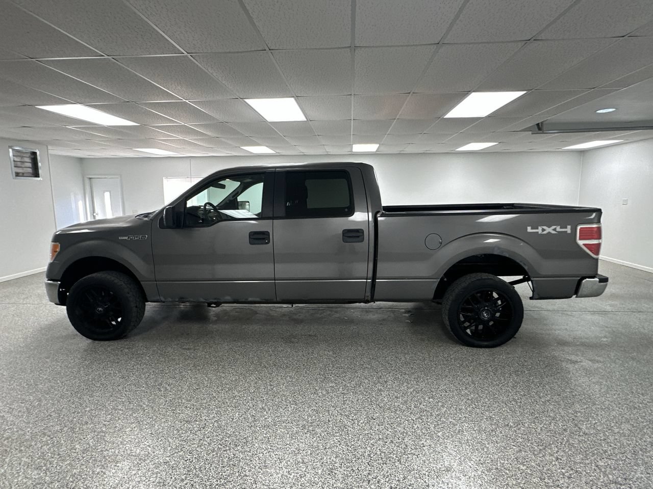 Used 2014 Ford F150 XLT AWD/4WD image 5
