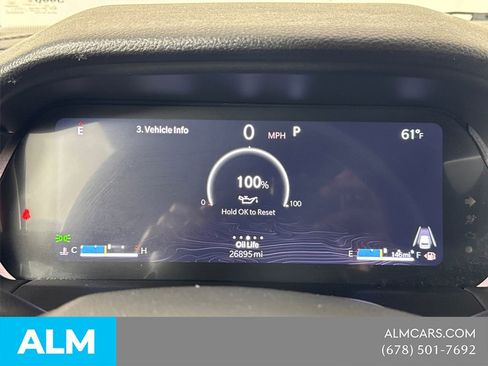 Used 2025 Jeep Grand Cherokee Altitude AWD/4WD image 30