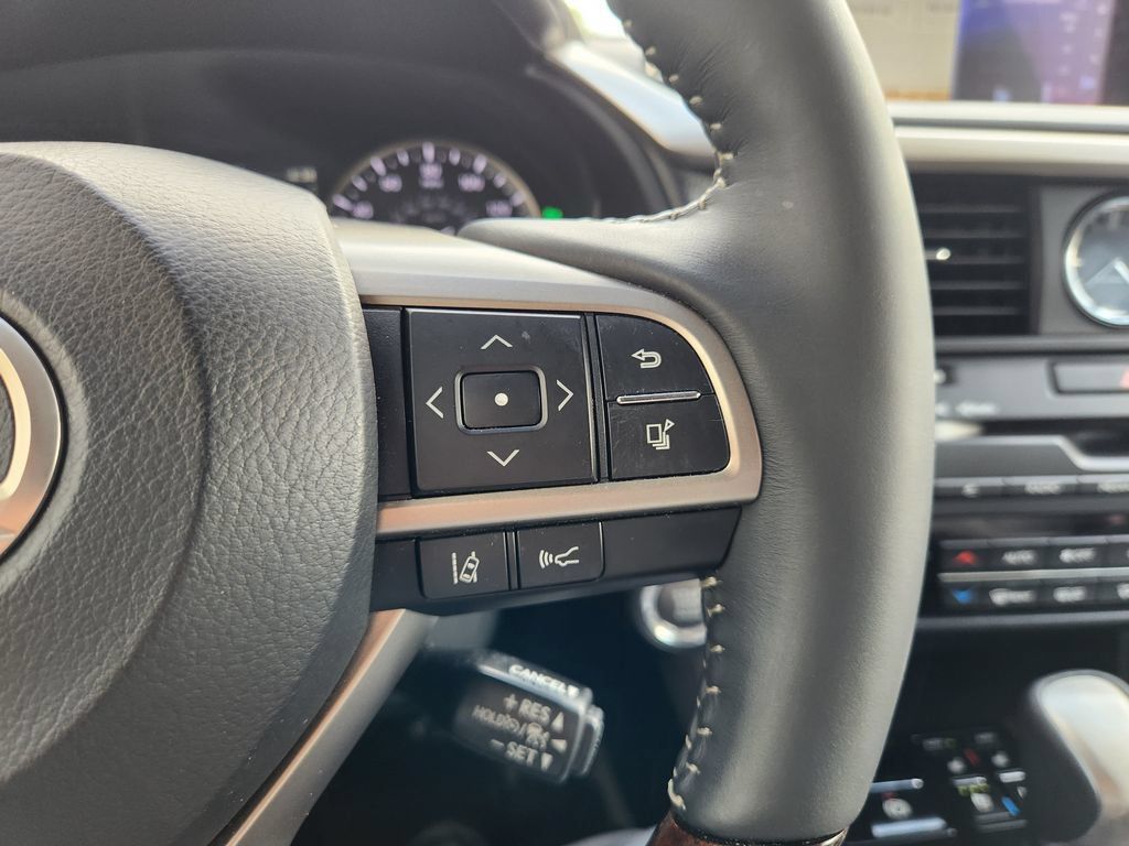 Used 2017 Lexus RX 350 FWD w/ Premium Package image 30
